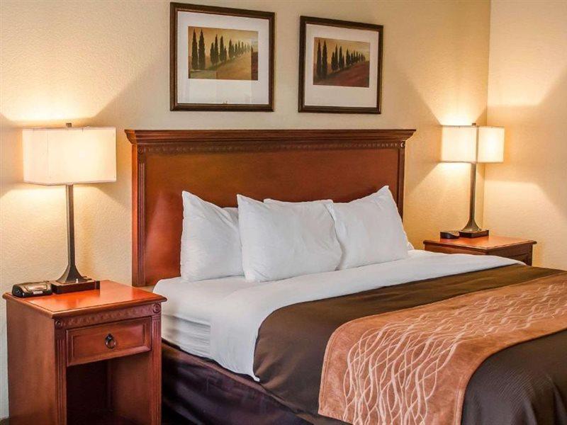 Comfort Inn & Suites Daphne Spanish Fort - Mobile East Экстерьер фото