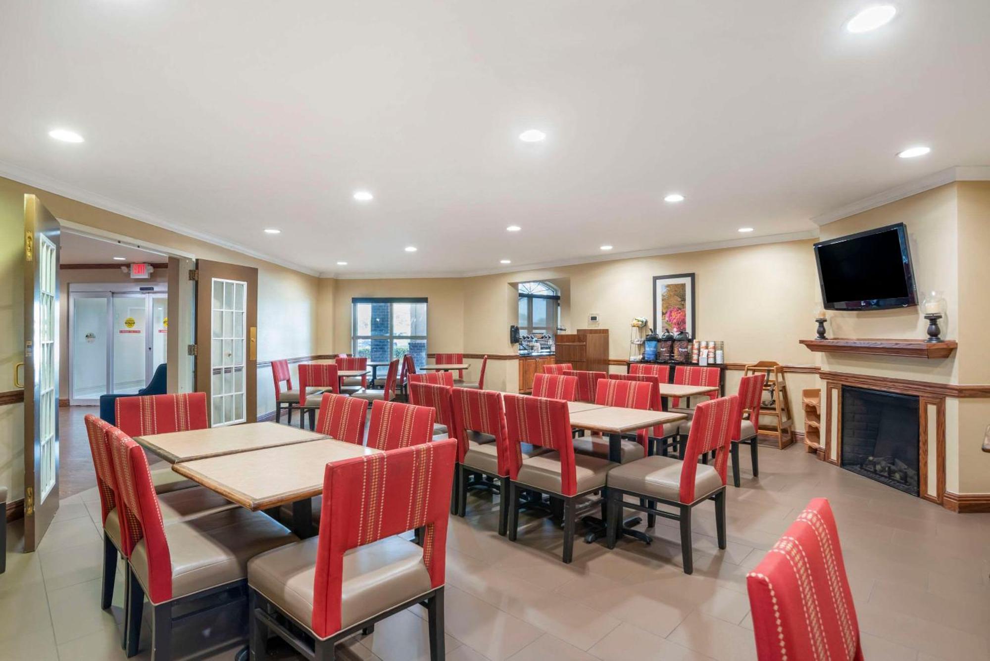 Comfort Inn & Suites Daphne Spanish Fort - Mobile East Экстерьер фото