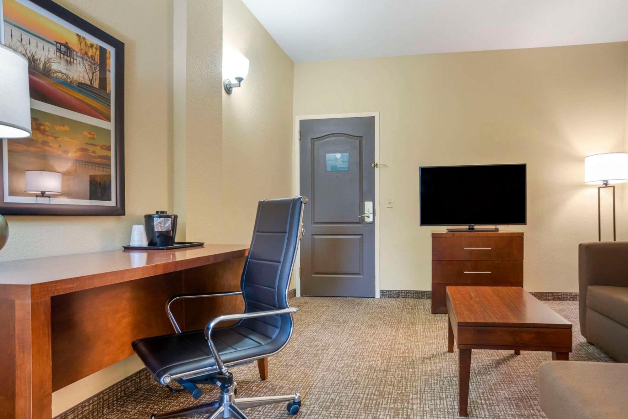 Comfort Inn & Suites Daphne Spanish Fort - Mobile East Экстерьер фото
